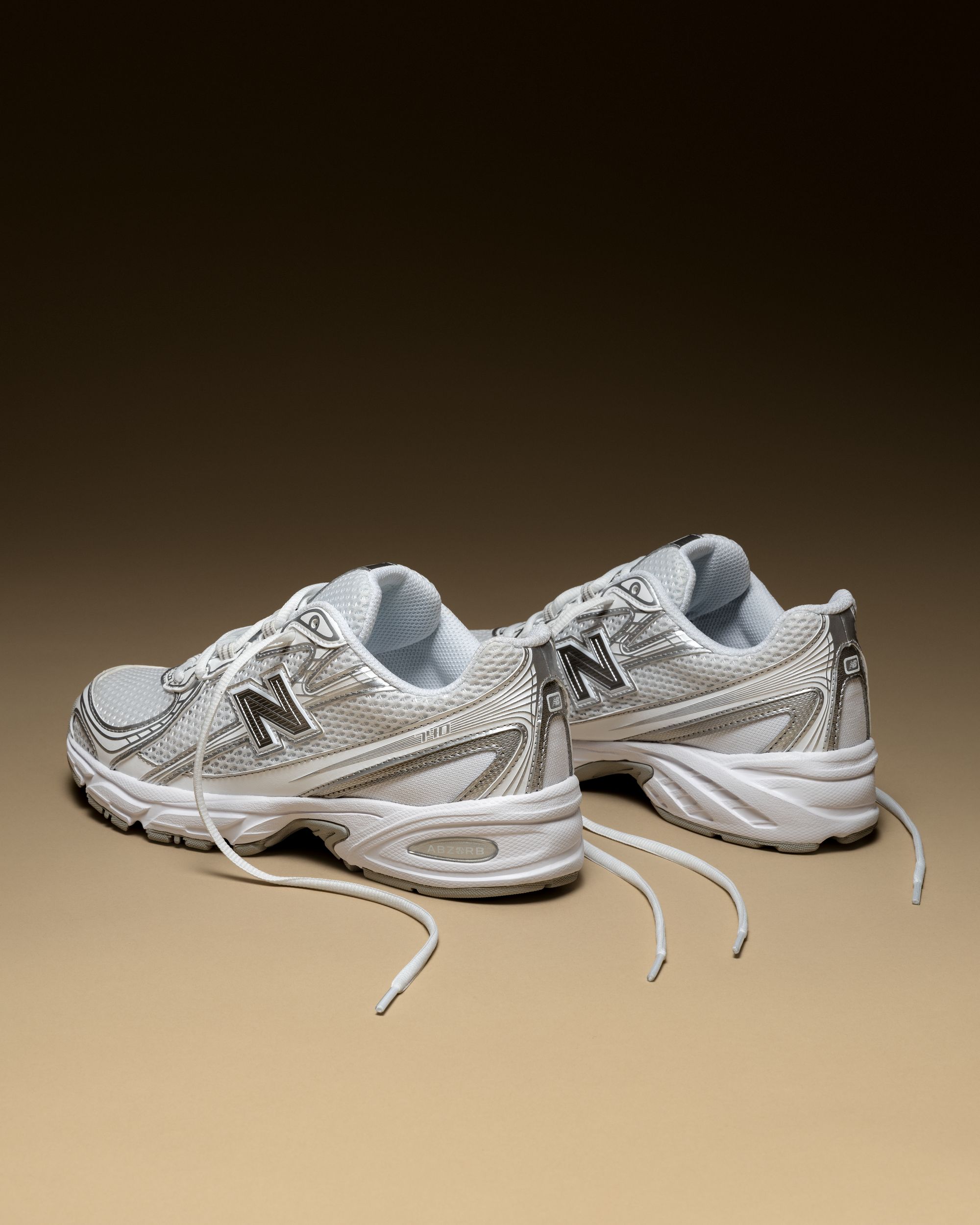 New Balance Women's 740 Running Shoes