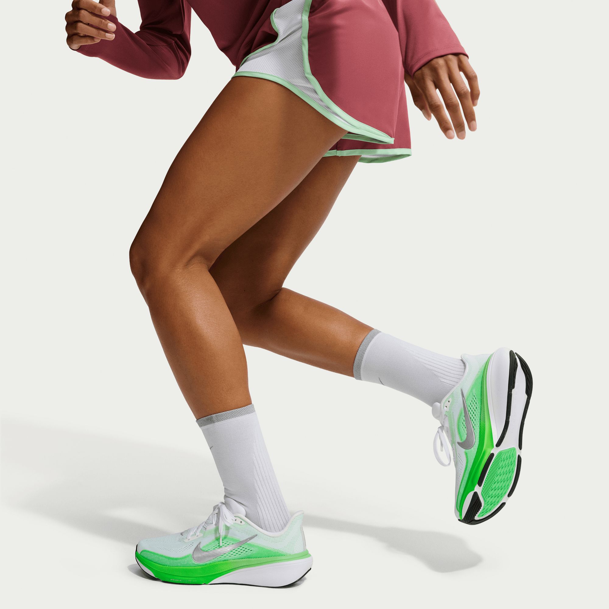 Nike Women's Air Zoom Pegasus 42 Running Shoes