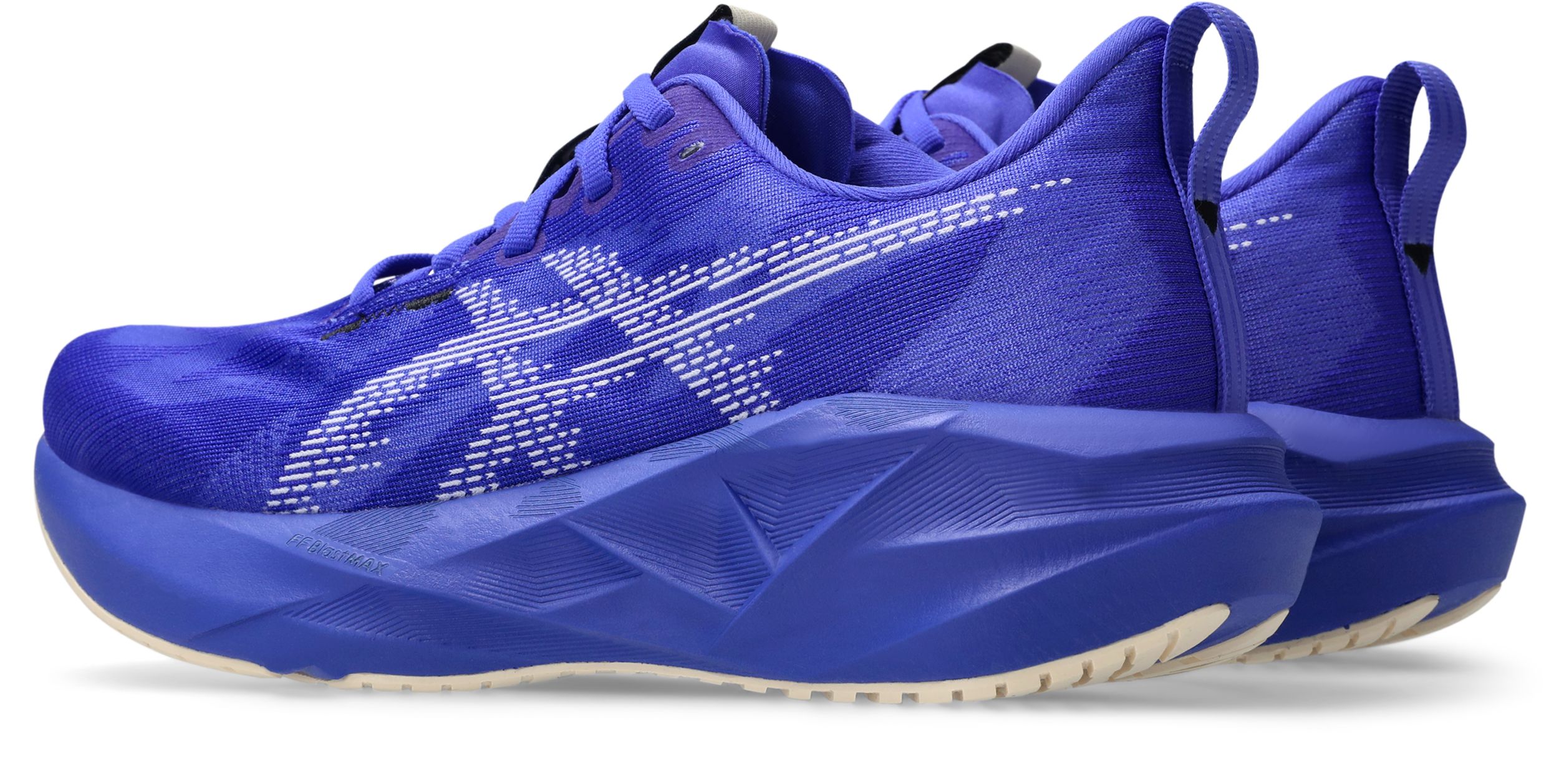 ASICS Women’s Novablast 5 Running Shoes