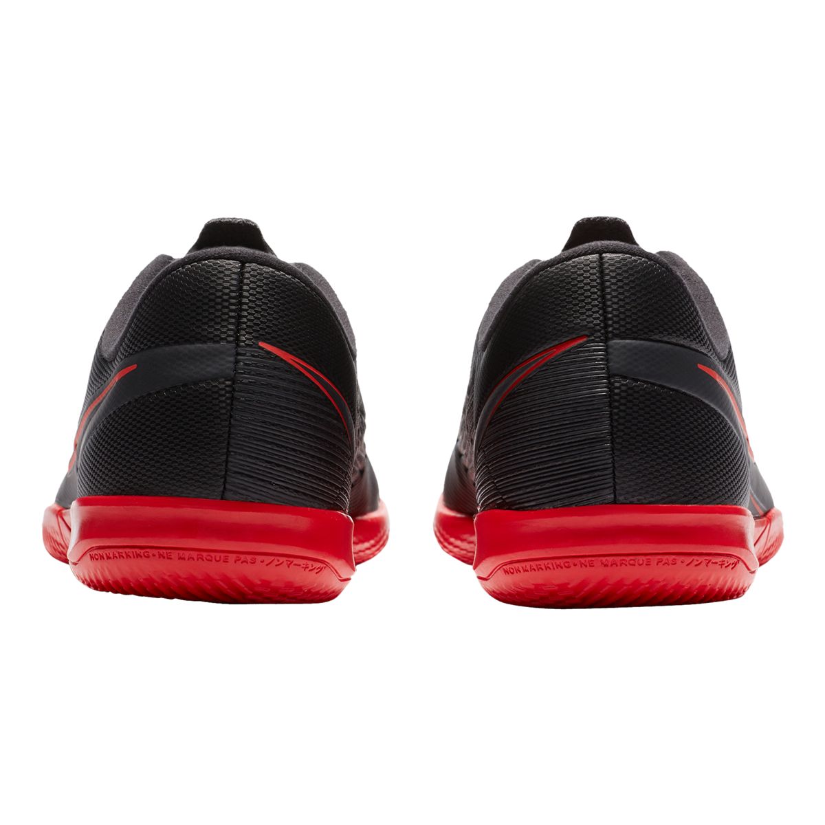 Nike Kids' Mercurial Vapor 13 Academy Indoor Soccer Shoes, Boys'