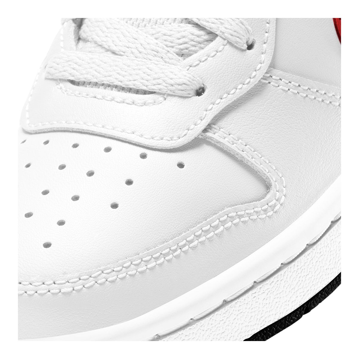 Nike Kids' Grade School Court Borough 2 Shoes, Boys, Low Top, Basketball, Leather