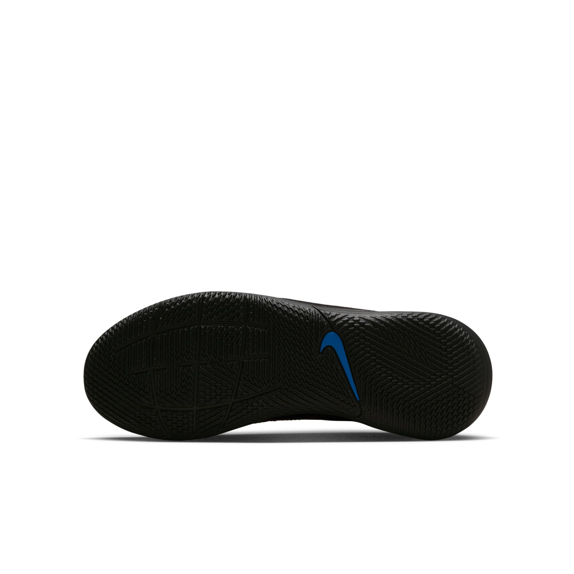 Nike Kids' Tiempo Legend 9 Club Indoor Soccer Shoes