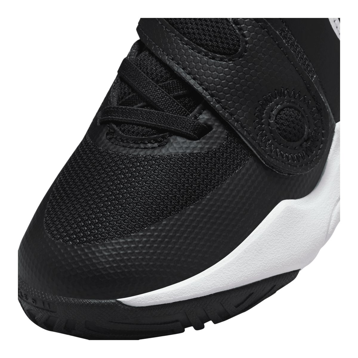 Nike team hot sale hustle trainers