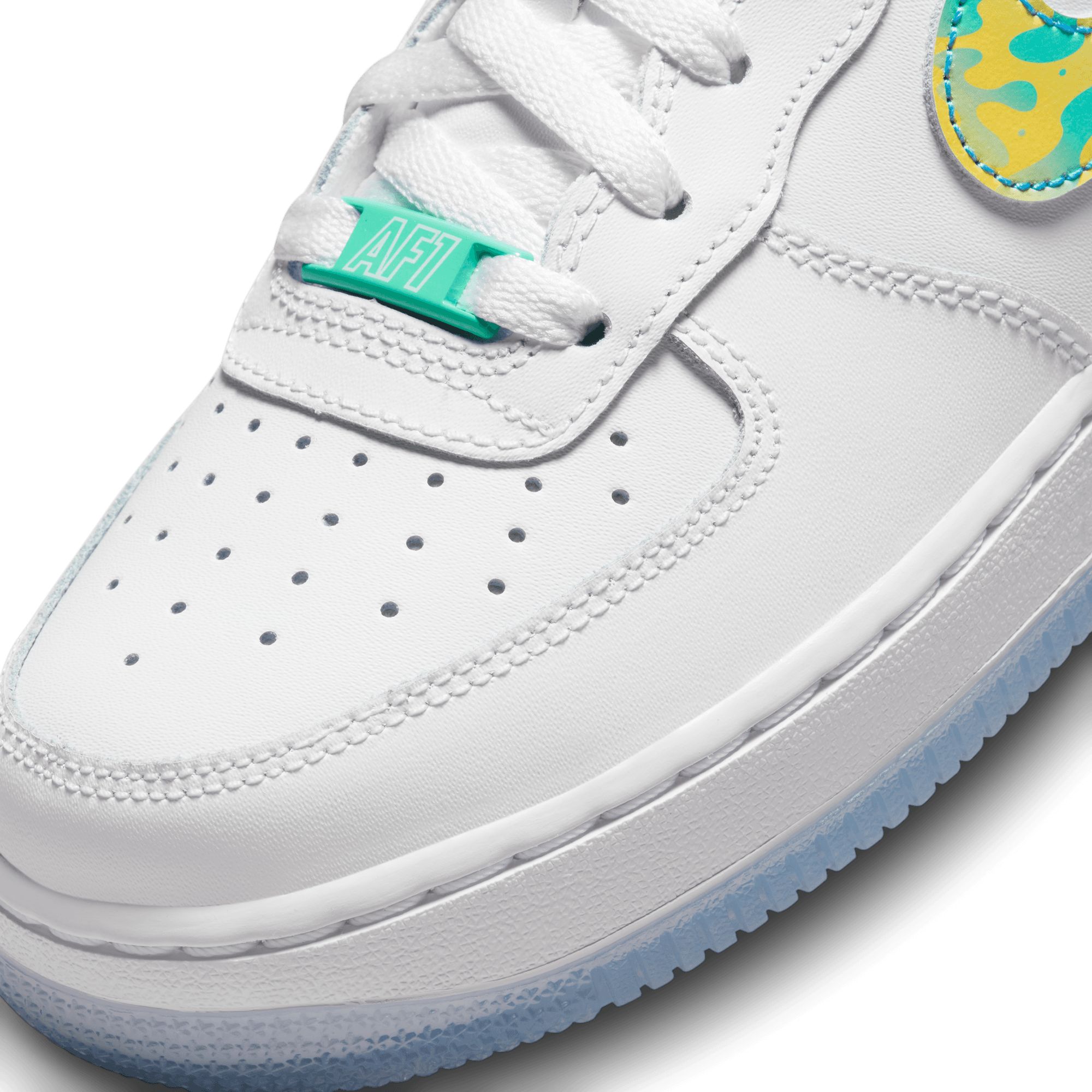 Nike af1 hotsell grade school