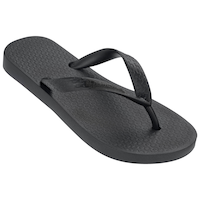 Ipanema Kids' Classica Shoes Front_Three_Fourths_Angled_Right