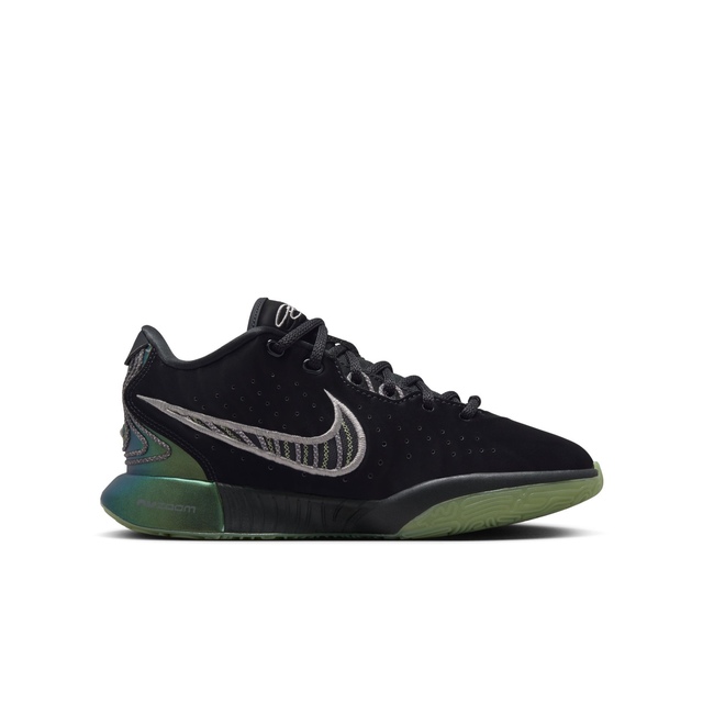 Nike Kids' Grade School LeBron XXI Basketball Shoes