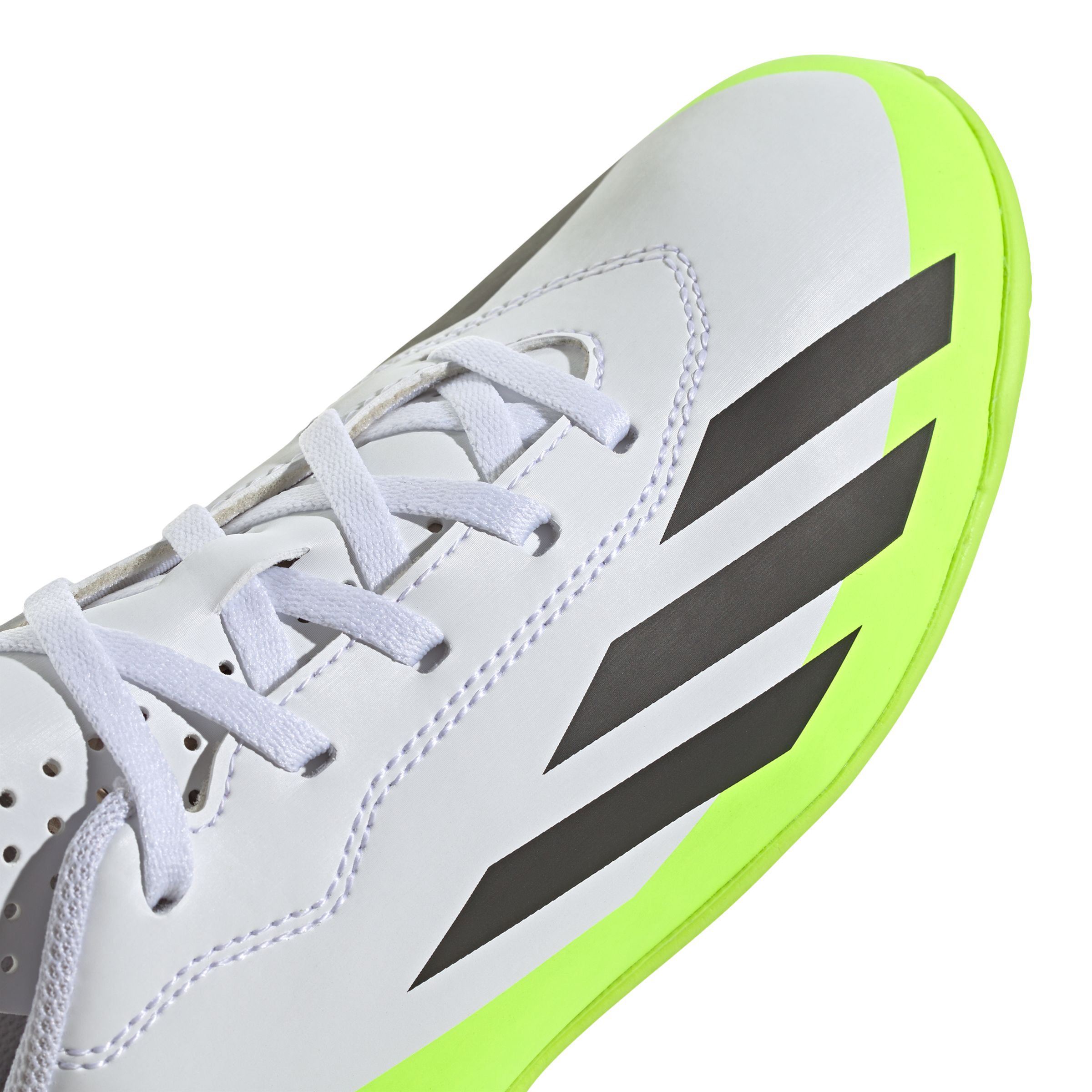 Sport chek cheap indoor soccer shoes