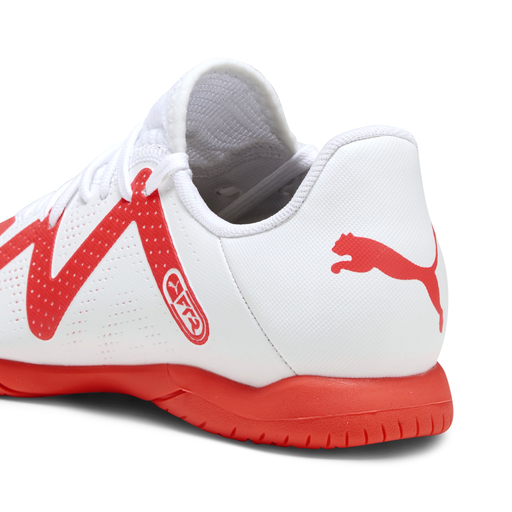 PUMA Kids' Future Play It Indoor Soccer Shoes