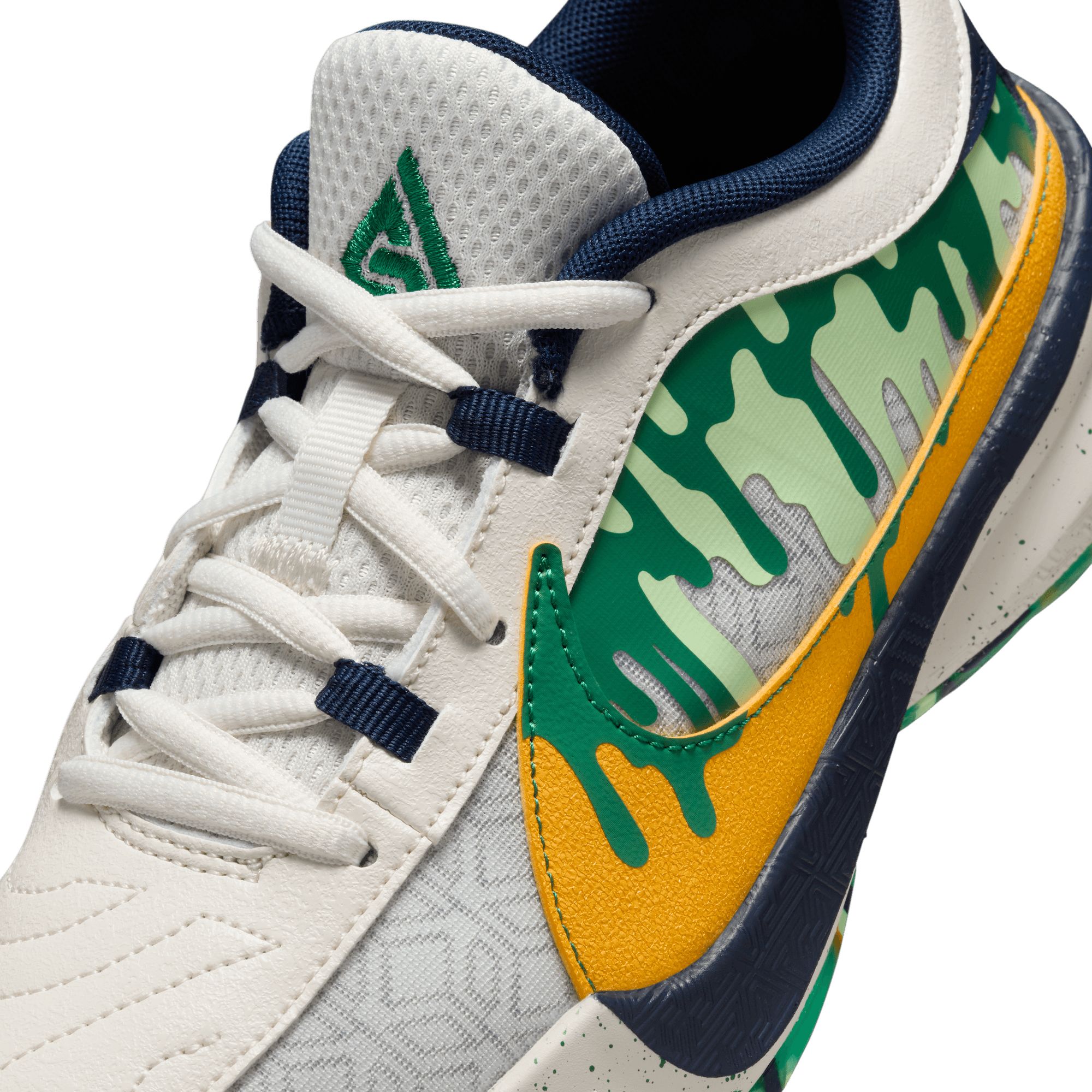 Nike Kids' Grade School Freak 5 SE Basketball Shoes