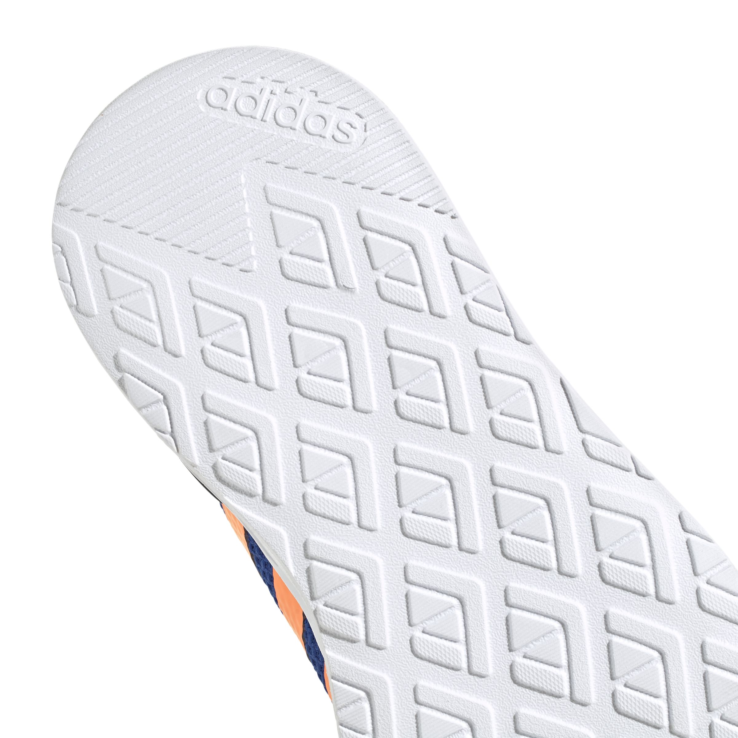 adidas Kids' Grade School Questar Flow NXT Shoes