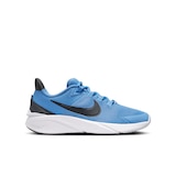 Nike Kids' Grade School Star Runner 4 Running Shoes Side_Right