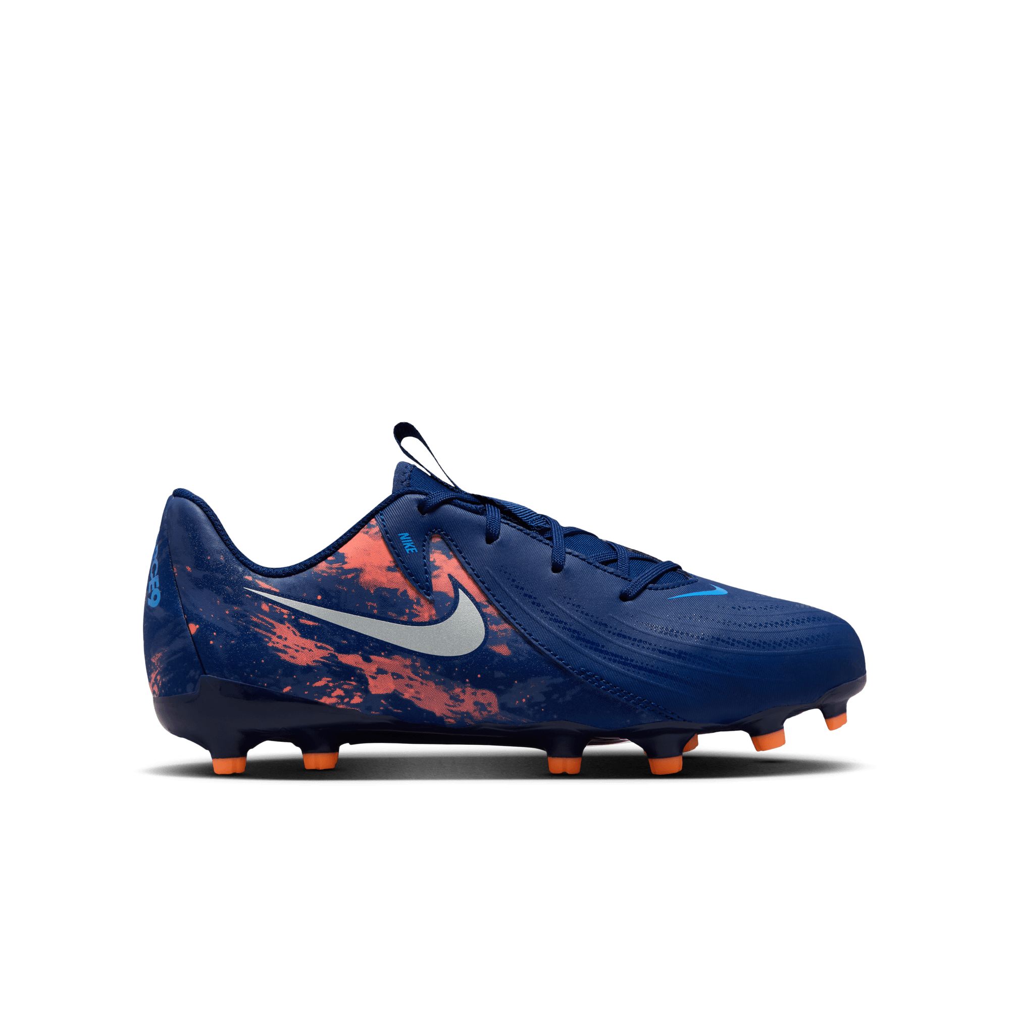 Nike Kids' Phantom GX II Academy Cleats