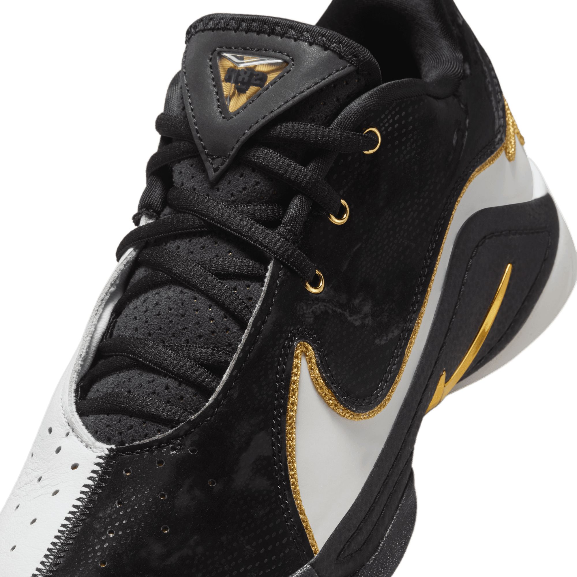 Nike Kids' Grade School Lebron XXII Basketball Shoes