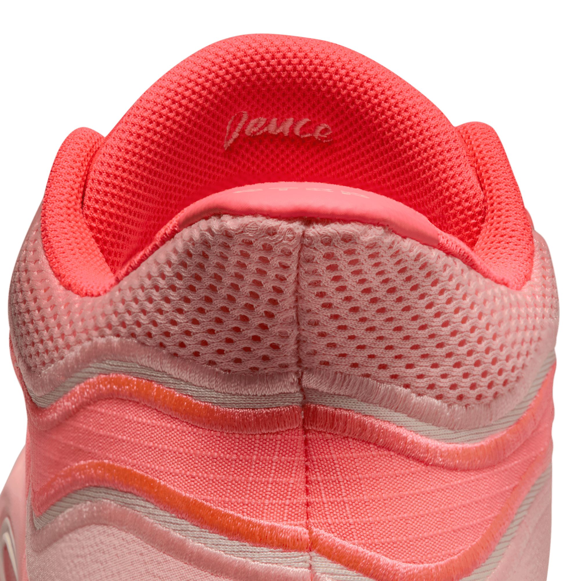 Jordan Kids' Grade School Tatum 3 Basketball Shoes