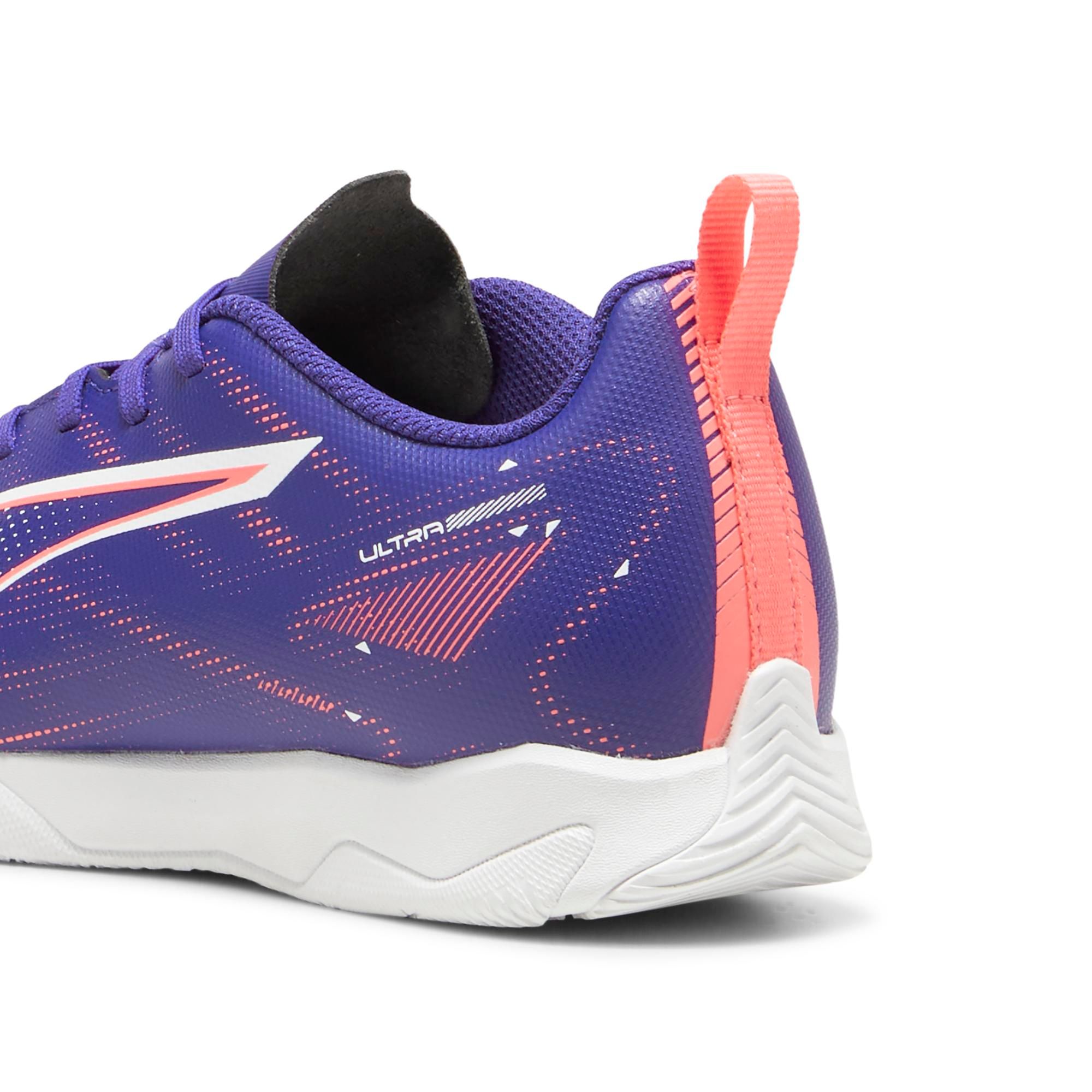 PUMA Kids' Ultra 5 Play It Indoor Soccer Shoes