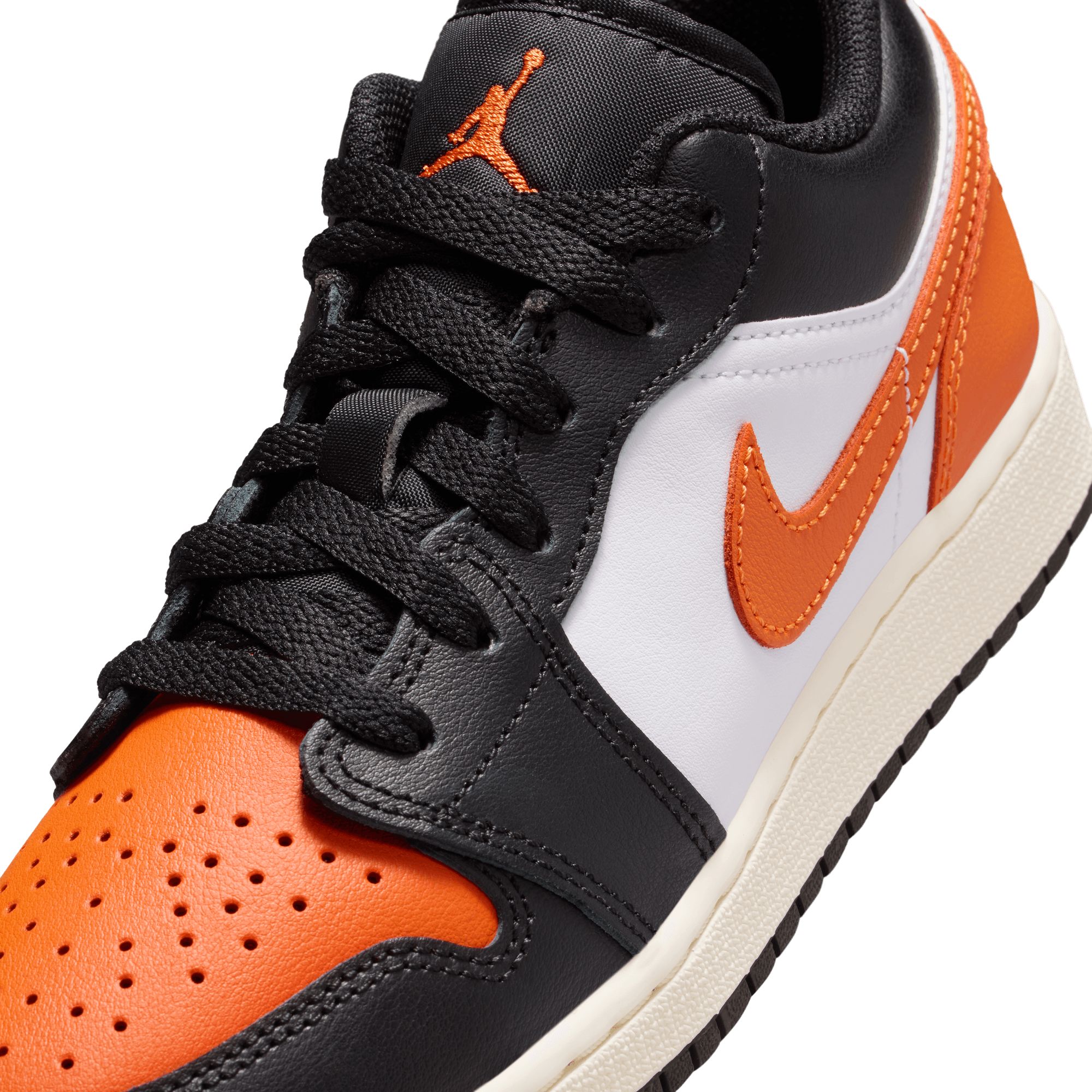 Jordan Nike Kids' Grade School Air 1 Low Basketball Shoes