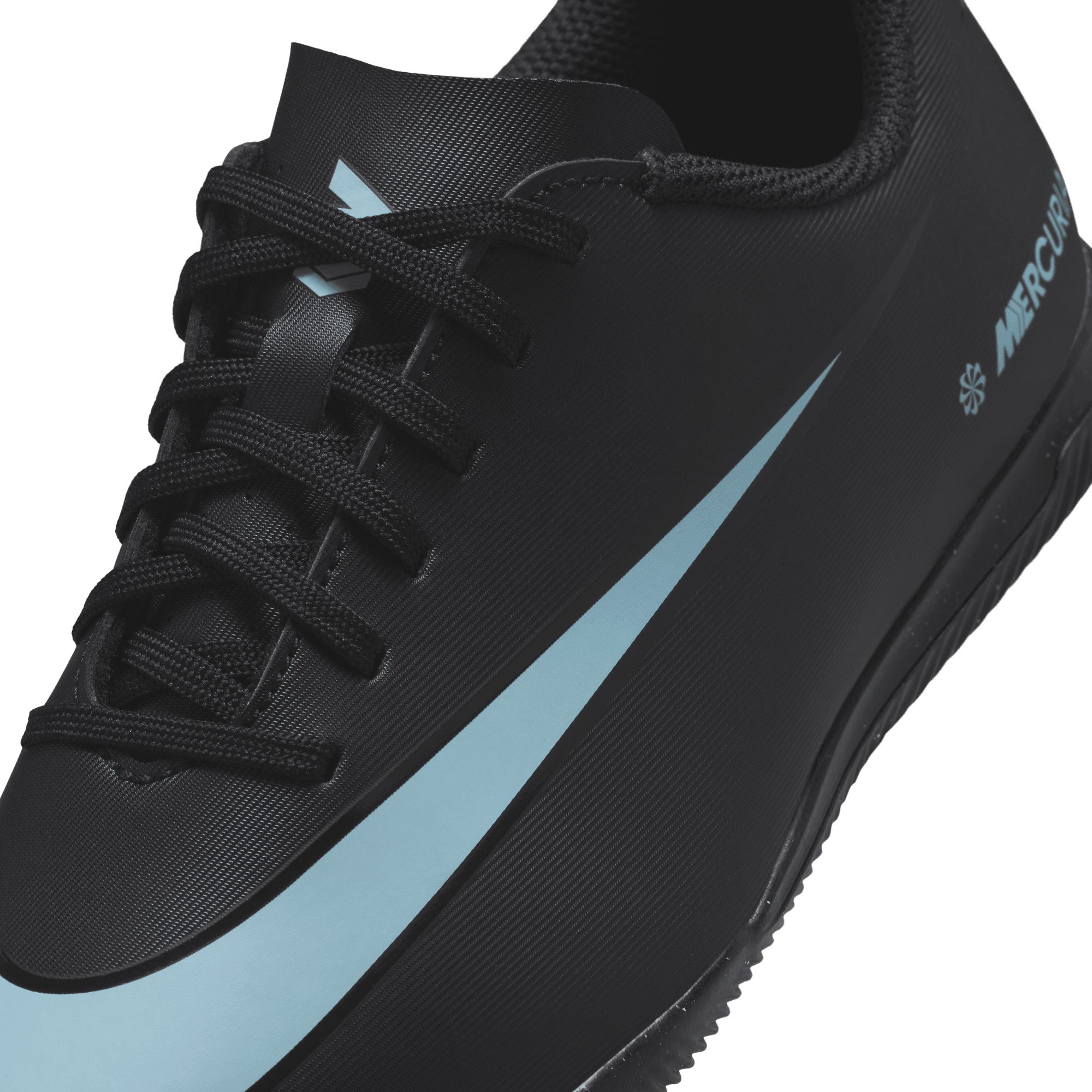 Nike Kids' Vapor 16 Club IC Indoor Soccer Shoes