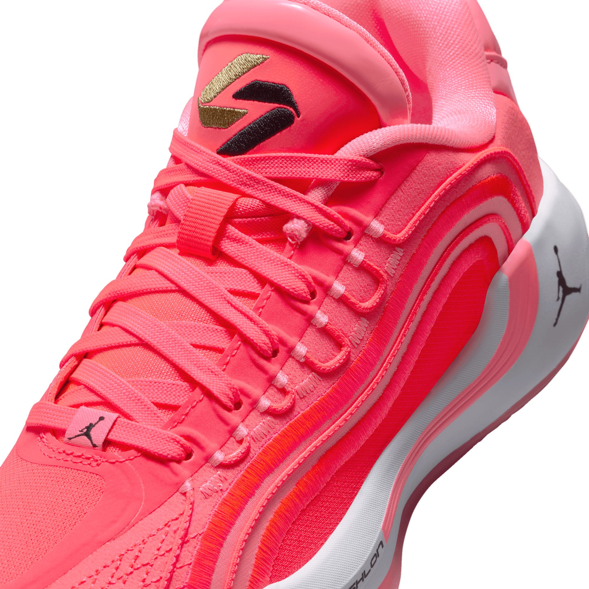 Jordan Kids' Grade School Luka 4 Basketball Shoes