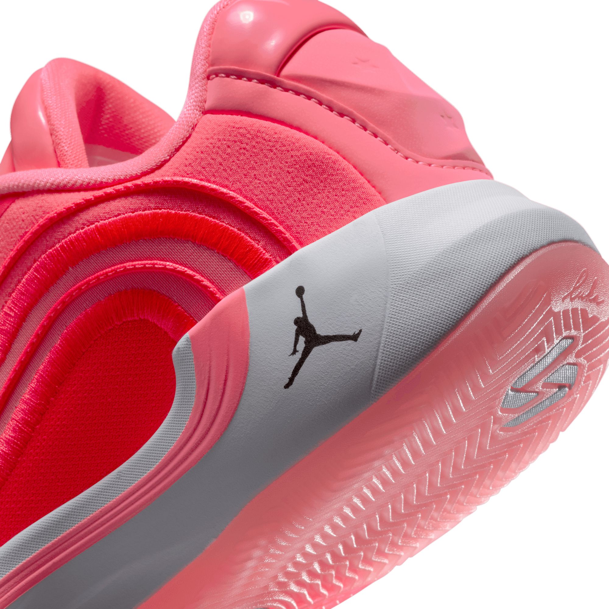 Jordan Kids' Grade School Luka 4 Basketball Shoes