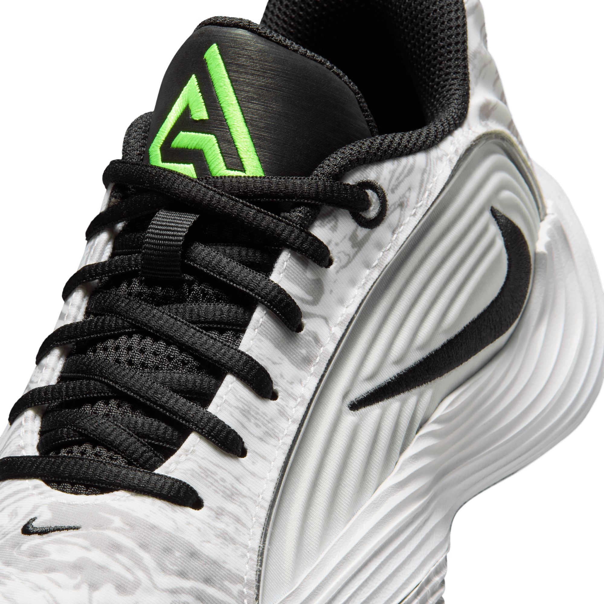 Nike Kids' Giannis Immortality 4 Basketball Shoes