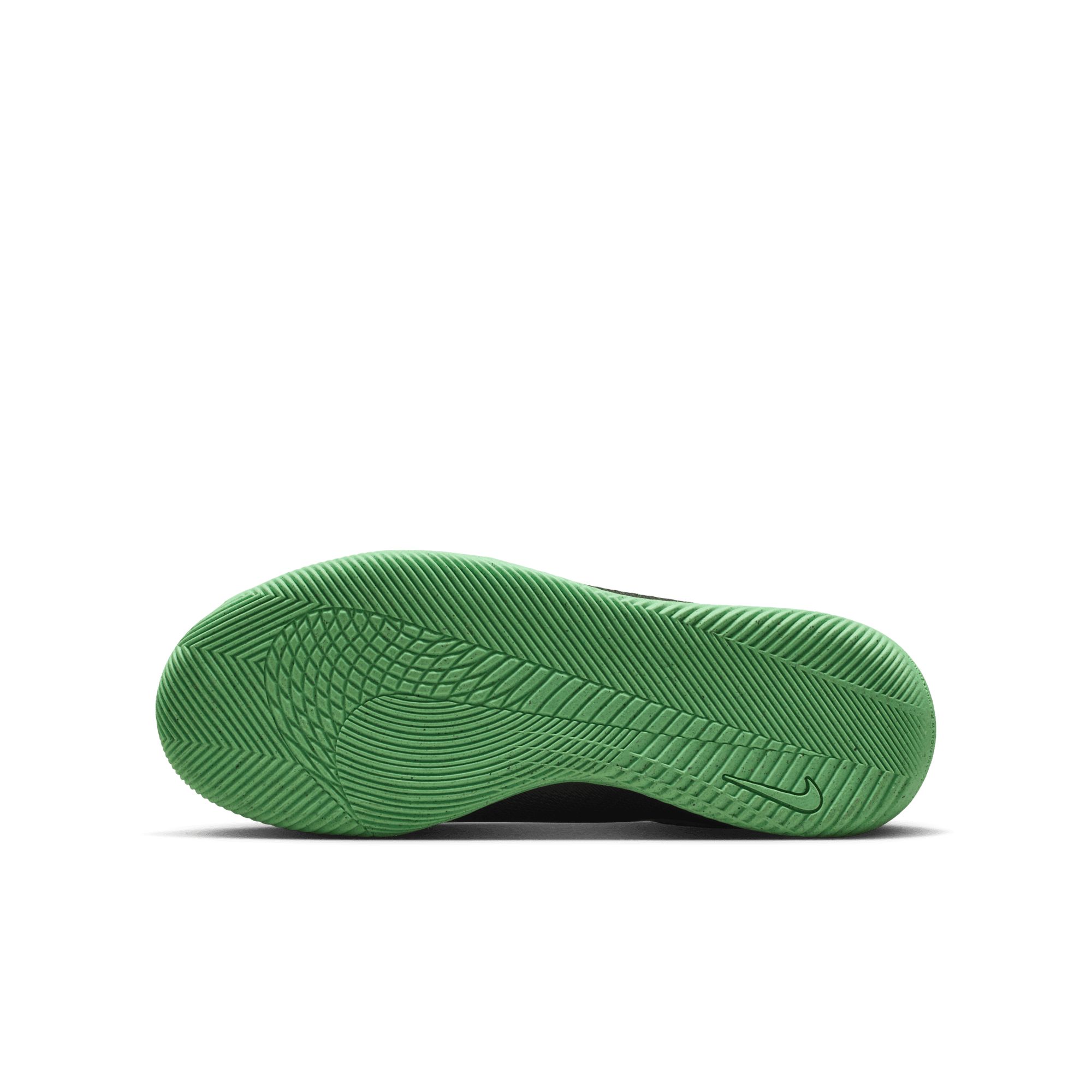 Nike Kids' Vapor 17 Club IC Indoor Soccer Shoes
