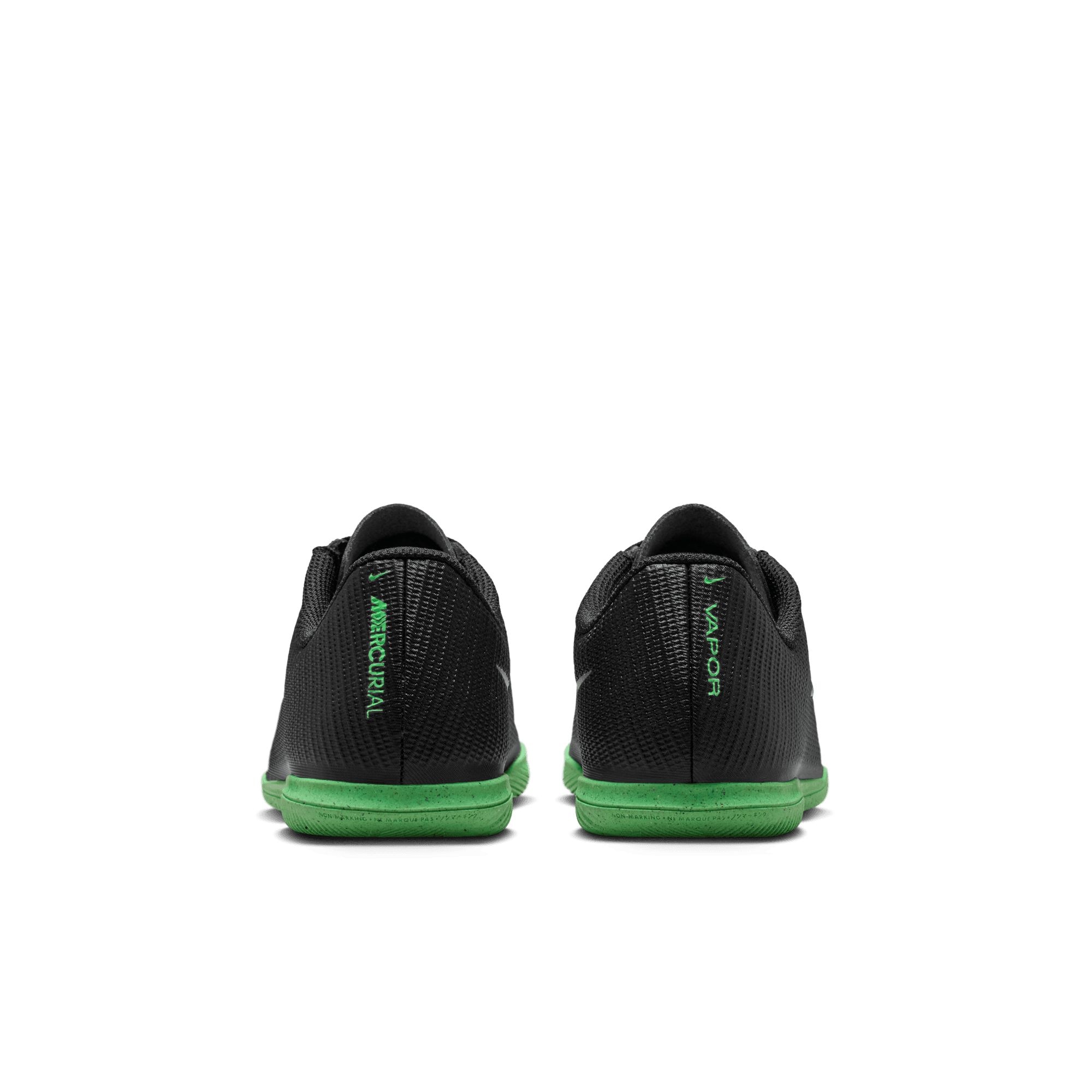 Nike Kids' Vapor 17 Club IC Indoor Soccer Shoes