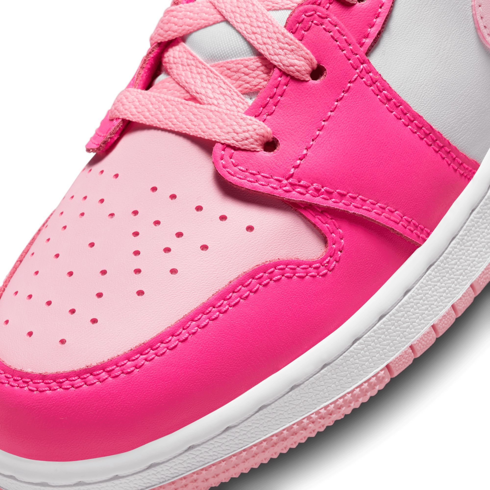 Nike Kids' Gradeshool Jordan 1 Mid Shoes