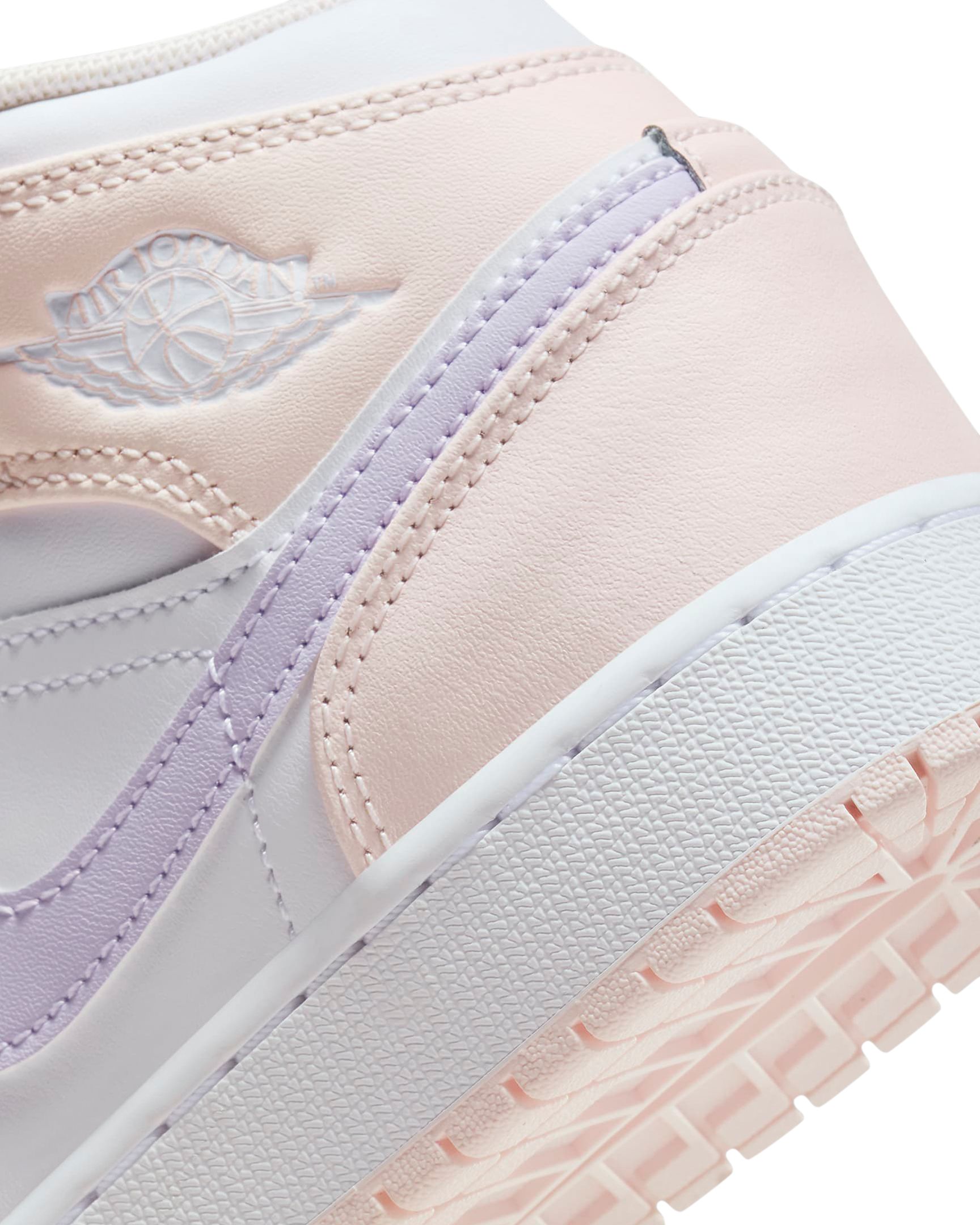 Nike Girls' Grade School Air Jordan 1 Mid Running Shoes