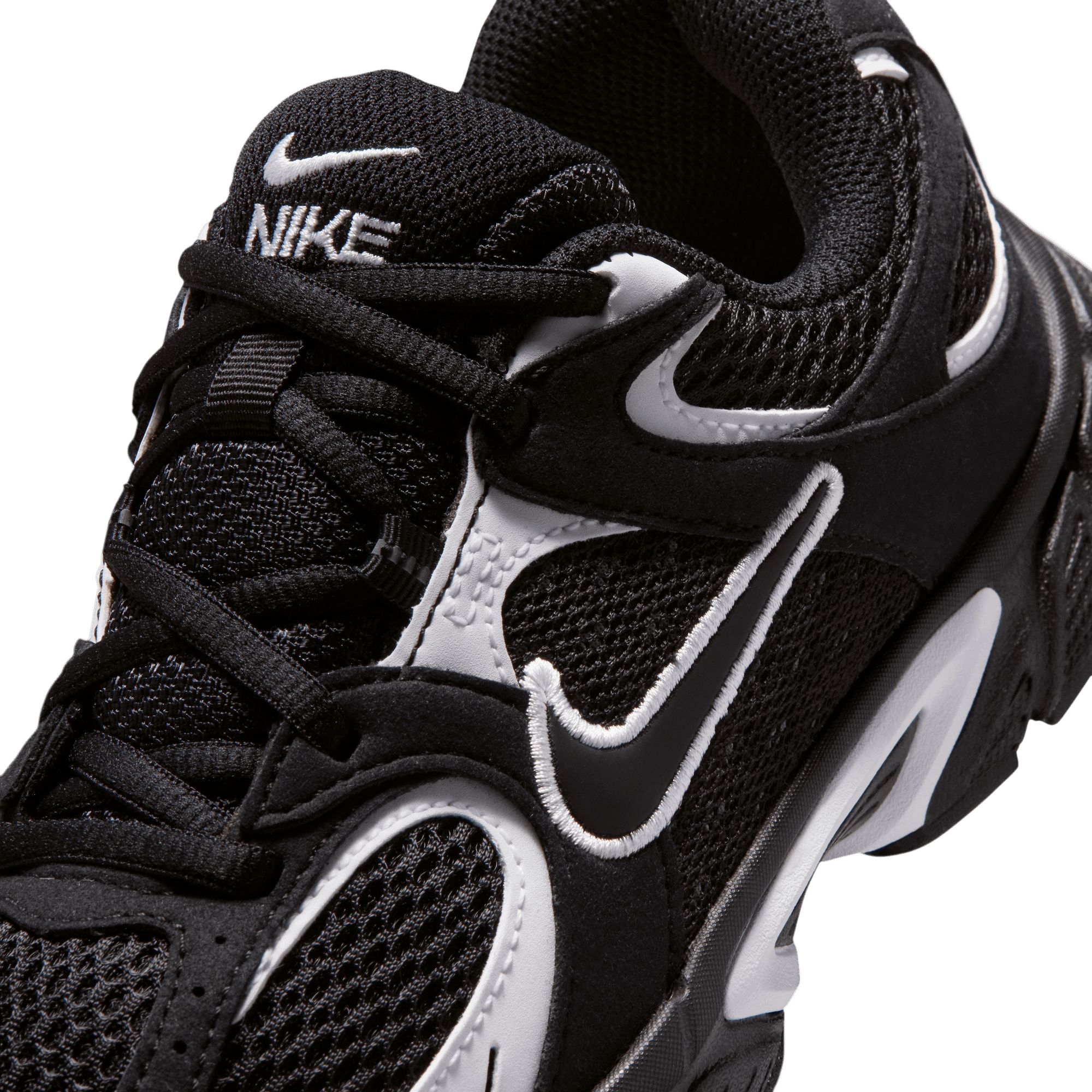 Nike Kids' V5 Rnr Shoes CloseUp