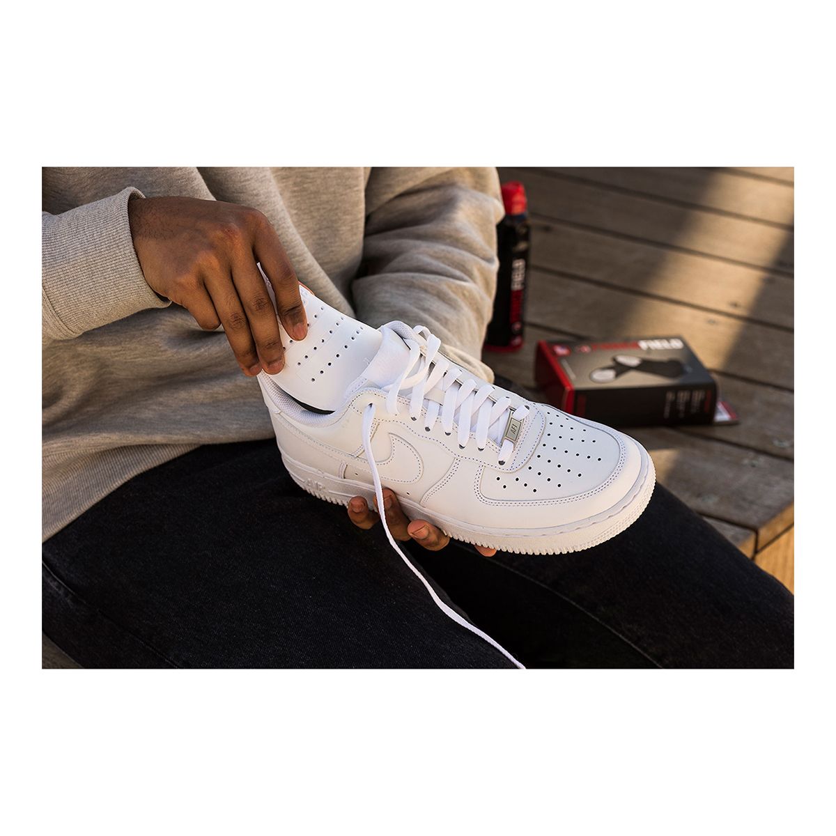 ForceField Shoe Crease Preventer Overhead_Plunge