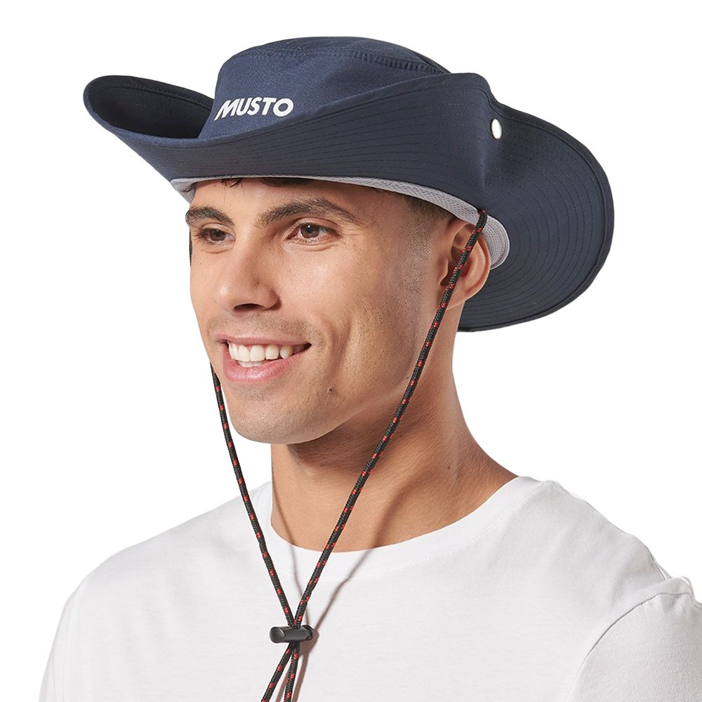 Musto Evo Fast Dry Brimmed Hat